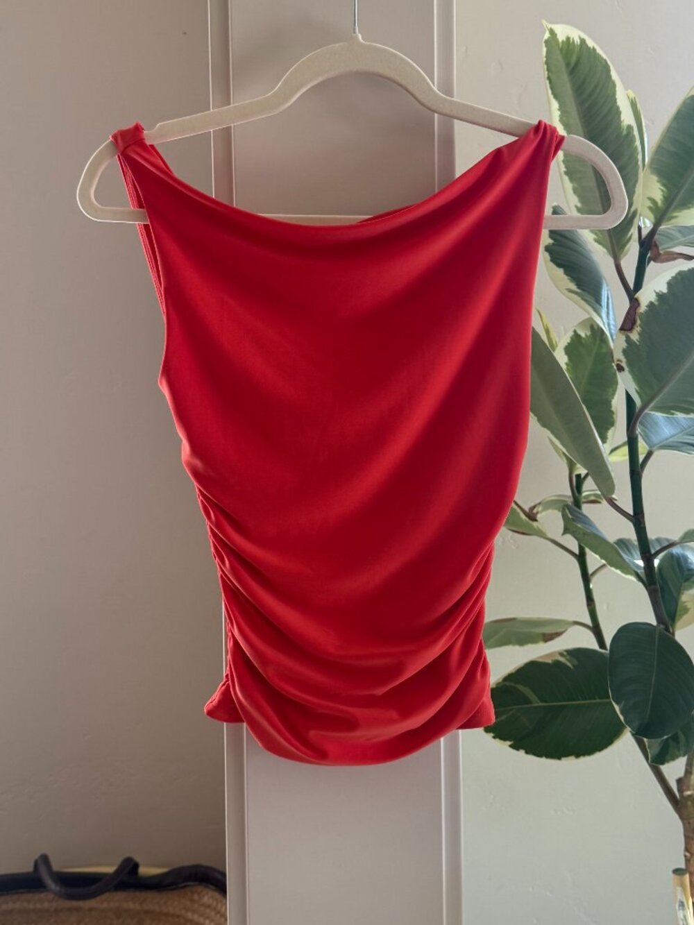 Aritzia-Wilfred Runched Top